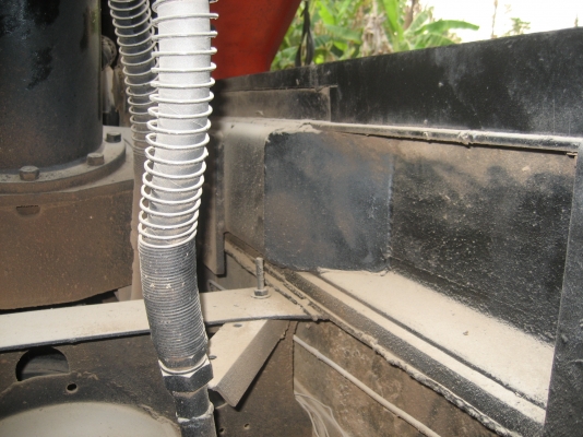 ISUZU   2 เพลา  195 แรง เทอร์โบ 1,450,000 บาท