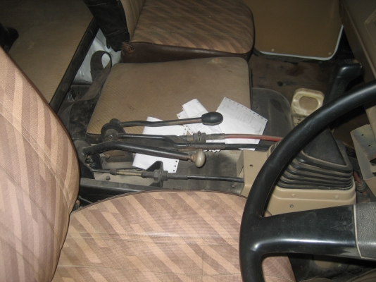 ISUZU   2 เพลา  195 แรง เทอร์โบ 1,450,000 บาท