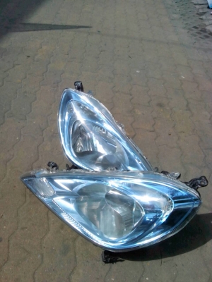 ขายไฟหน้าjazz hybrid 1 คู่ สวยๆ