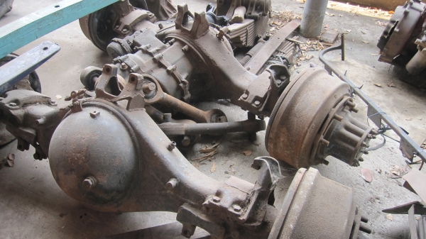 เฟืองท้าย เพลาโบกี้ แหนบ ชุดช่วงล่าง 2 เพลา  ร็อกกี้เล็ก ครบชุด