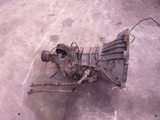 ขายเกียร์ธรรมดา5เกียร์สำหรับรถตู้เครื่อง 2L