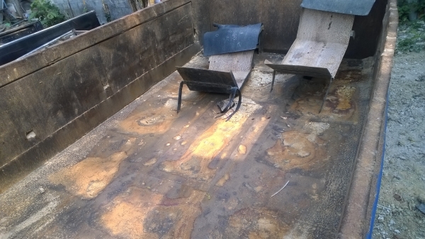 กะบะเปล่ายกลงจากNPR120แรงยาว3.6ม ขายตามสภาพ มีแต่กะบะเปล่า.