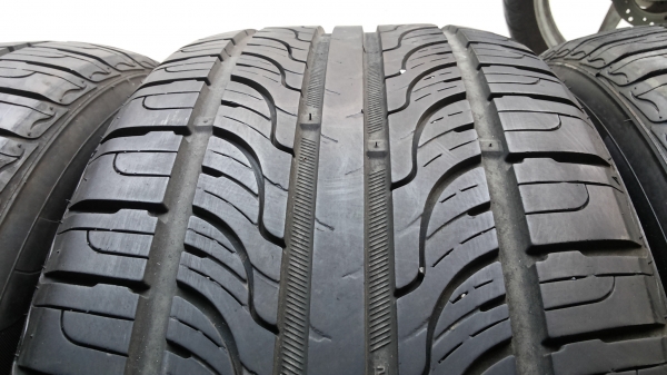 ยาง nexen 235 55 17 ปลายปี2011 5 เส้น