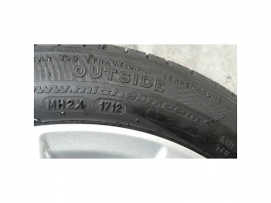 มิเชอลิน 175 65 15 ดอกหนา สวยทั้ง4เส้น