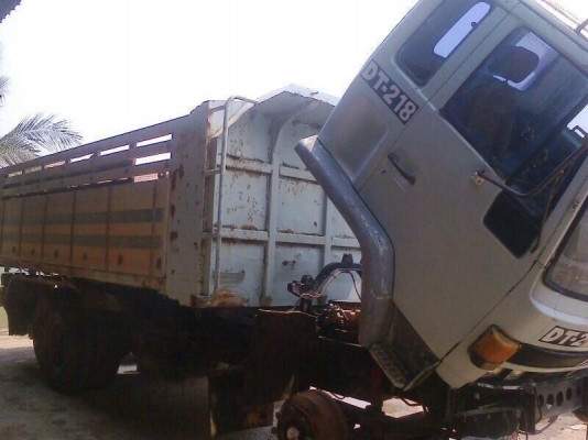 ขาย FVZ. 2เพลา 195 แรง ดั้มปิเนียม. เครื่องดี คัสซีสวยมาก เกียร์พังต้องเช็ค ขาย FVZ. 2เพลา 195 แรง ดั้มปิเนียม. เครื่องดี คัสซีสวยมาก เกียร์พังต้องเช็ค