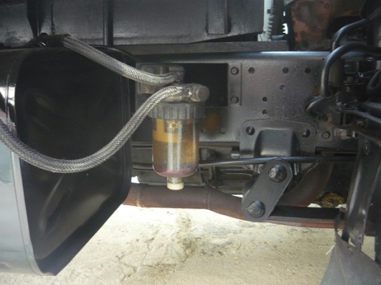 ขายรถที่บ้านด่วนปี2001 พร้อมใช้เครื่องช่วงล่างดีคัทซี สวยปิ้งทั้งคันพร้อมหาเงินรถห้างแท้มือเดียวพร้อมใช้คับ