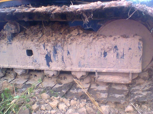 ขายด่วน kobelco 200 sk07 ไมีมีเล่ม รถสวยไม่มีรอยแตก ต่อรองได้ 080-1253450