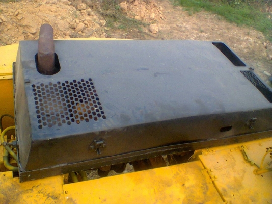 ขายด่วน kobelco 200 sk07 ไมีมีเล่ม รถสวยไม่มีรอยแตก ต่อรองได้ 080-1253450