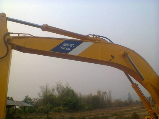 ขายด่วน kobelco 200 sk07 ไมีมีเล่ม รถสวยไม่มีรอยแตก ต่อรองได้ 080-1253450