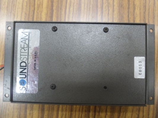 Crossover SOUNDSTREAM รุ่น DX1