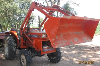 ขายและ รับติดตั้ง ชุดบุ้งกี้ตักหน้า สำหรับรถไถทุกรุ่นทุกยี่ห้อ