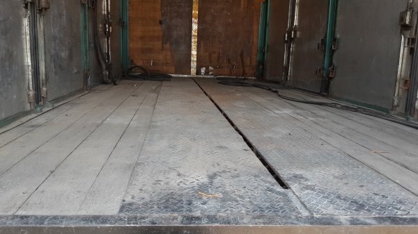 ขายตู้ ถอดจากHINO FC 5.5เมตร ขายตู้ ถอดจากHINO FC 5.5เมตร