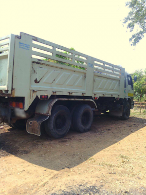 ขายรถบรรทุกสิบล้อดัมพ์ HINO 3M เครื่องเดิม 240 แรง ปี 38 กระบะดัมพ์สามมิตร มีระบบลากพ่วง ทะเบียนพร้อม