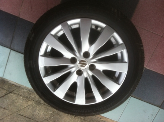 ขายด่วน ล้อแม็ก swift 185/55/R16 y13