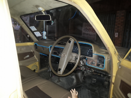 ม้ากระโดด4ขอช่องสั้น4×4คานแข็งLN65หน้า-หลัง เกีนร์RN36แท้ ม้ากระโดด4ขอช่องสั้น4×4คานแข็งLN65หน้า-หลัง เกีนร์RN36แท้