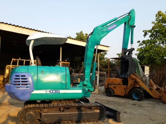 ขาย รถขุด KUBOTA รุ่น K035 แทร็กเหล็ก  มือสองญี่ปุ่น