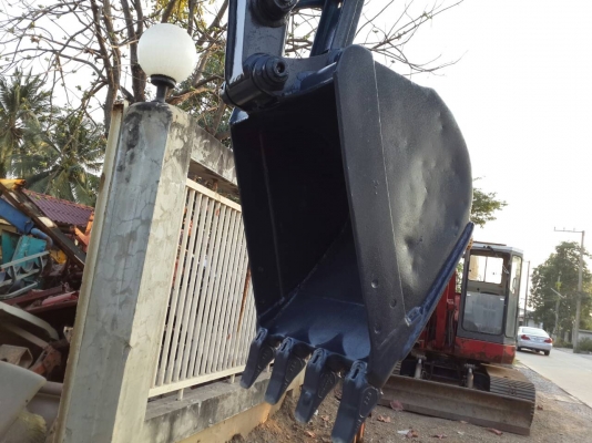 ขาย รถขุด KOMATSU รุ่น PC35MR   แทร็กเหล็ก มือสองญี่ปุ่น