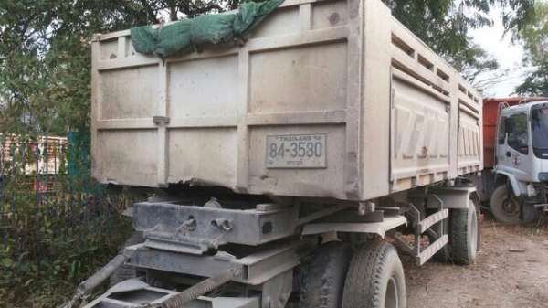 ขายรถบรรทุกสิบล้อดั๊มพ์ Isuzu 210 วางเครื่อง mitsubishi 6D16 เกียร์ mitsubishi 10 speed ทะเบียนพร้อม