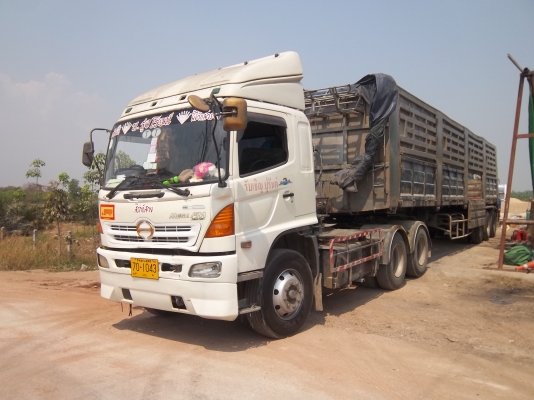 ขายดาวน์ HINO MEGA 320 หัวลาก ลูก 3 เพลา ราคา 1,900,000