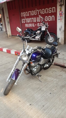 ขาย PHANTOM TA200 CC. ปี48 มีทะเบียนพร้อมโอน ไม่ขาดต่อ เครื่องแน่นมาก มีตำหนิตรงเดียวคือข้างถังบุบนิดนึง ราคา 39000 บาท ส่งได้ทั่วไทยคับ สนใจติดต่อ 081-0578282