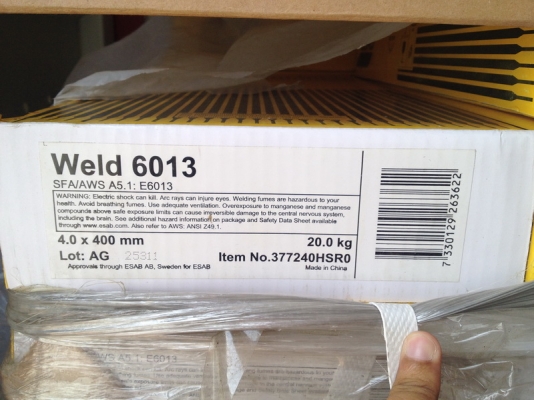 ขายลวดเชื่อม ESAB ขนาด 2.5mm , 3.2mm และ 4mm จำนวนมาก ราคาไม่แพง คุณภาพเกินราคาแน่นอนครับ