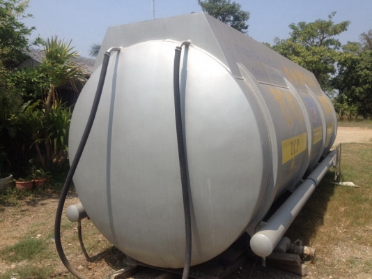 ขายถังเหล็กติดรถขนาด 15,000 ลิตร สภาพสวย พร้อมใช้่ ราคากันเองครับ