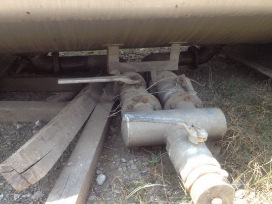 ขายถังเหล็กติดรถขนาด 15,000 ลิตร สภาพสวย พร้อมใช้่ ราคากันเองครับ