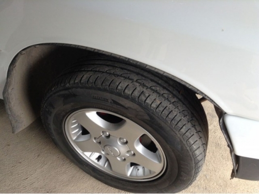 Isuzu 2.5 SL 4ประตู โฉม TFR ปี 91-97 Isuzu 2.5 SL 4ประตู โฉม TFR ปี 91-97