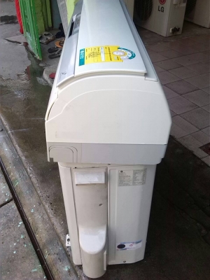 **** ขาย แอร์ HITACHI 13000 BTU สภาพสวย ****
