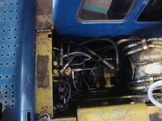 ขายแมคโคร  kobelco sk 120-1