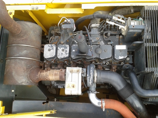 ขายด่วนรถขุด komatsu pc200-7 KMTPC ขายด่วนรถขุด komatsu pc200-7 KMTPC