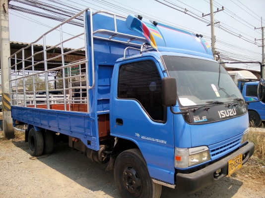 6 ล้อกลาง  ISUZU NQR 120 แรงม้า *ยาว 5.50ม.* รถสวยเดิม+สวยจริง  *รถห้างแท้* คัชซีใหญ่ *