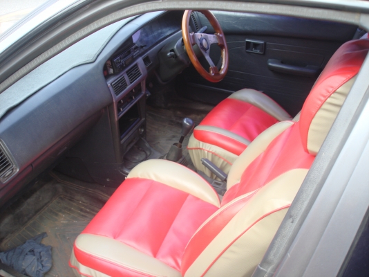 ขายรถเก๋ง toyota โดเรม่อน ปี90