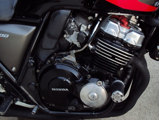 ขาย Cb400 version s ปี98 ทะเบียนโอน ลดราคาครับ ขาย Cb400 version s ปี98 ทะเบียนโอน ลดราคาครับ