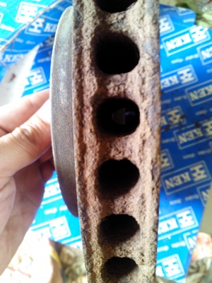 จานดิสหน้ามิตซูไททัน