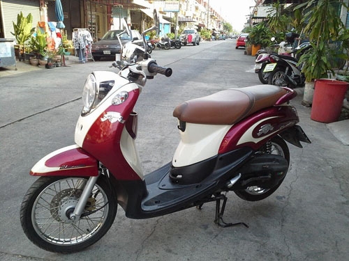 Fino ปี 54 สีแดง ครีม ท่ออาร์ม สีสวย เครื่องเดิมแน่นๆ เอกสารครบ Fino ปี 54 สีแดง ครีม ท่ออาร์ม สีสวย เครื่องเดิมแน่นๆ เอกสารครบ