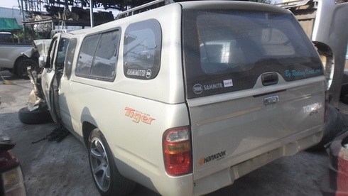 ขายซากอุบัติเหตุไทเกอร์d4d 85000บ