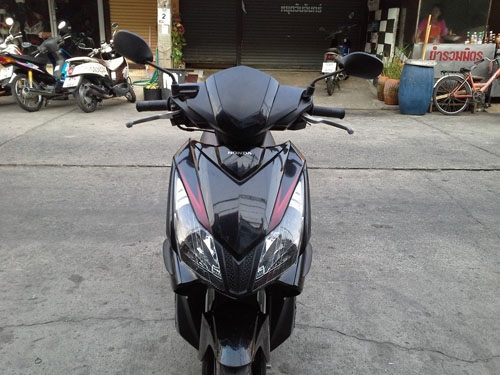 Honda แอร์เบลด ปี 50 ตัวท็อป ล้อแม็ค สีดำ แดง รถสวย เครื่องเดิมแน่นๆ ไม่หลวม ไม่หอน ทดลองขับได้จ้า Honda แอร์เบลด ปี 50 ตัวท็อป ล้อแม็ค สีดำ แดง รถสวย เครื่องเดิมแน่นๆ ไม่หลวม ไม่หอน ทดลองขับได้จ้า