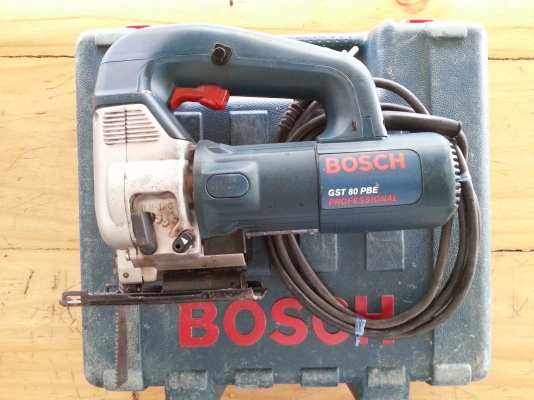 ขายเลื่อยฉลุไฟฟ้า(Jig saw)ยี่ห้อBoschรุ่นGST80PBE(580W)ปรับรอบได้สภาพดีมากๆครับ