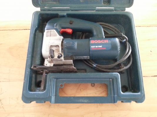 ขายเลื่อยฉลุไฟฟ้า(Jig saw)ยี่ห้อBoschรุ่นGST80PBE(580W)ปรับรอบได้สภาพดีมากๆครับ