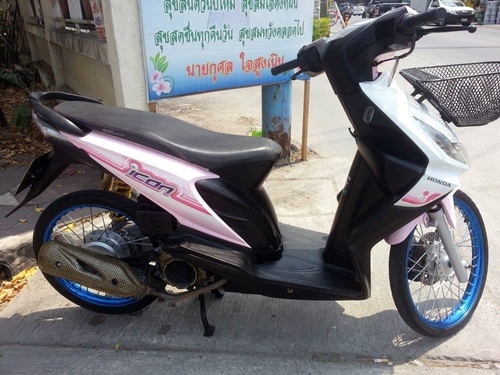 ----ขาย I CON ล้อ17 รถเดิมๆ ต้องปั้นอีกนิด ราคา เร้าๆๆ 11000บาท เข้ามาดูกันก่อน------