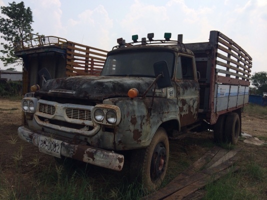 ขาย6ล้ออีซูซุ หัวยาว เครื่อง DA120 เพลาท้าย ฟูโซ่ ไม่มีทะเบียน ขายตามสภาพ