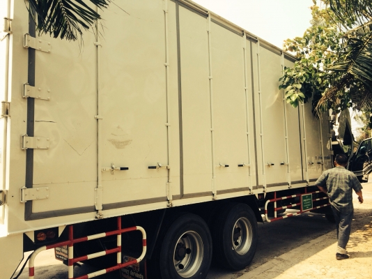 ขายดาวคับทั้งรถคับ ขายดาวคับทั้งรถคับ