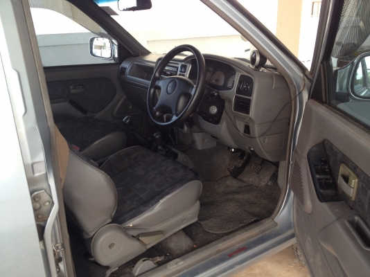 ขาย อีซูสุ ดราก้อนครับ ขาย อีซูสุ ดราก้อนครับ