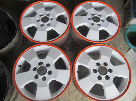 ขายครับแมกราคาถูกหลายรุ่นเลยครับ ขายครับแมกราคาถูกหลายรุ่นเลยครับ