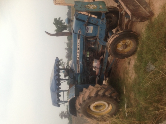 ขายด่วนรถไถฟอร์ด 6600