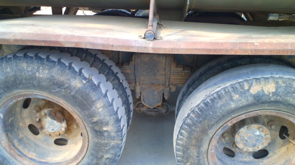 สิบล้อรถน้ำ ISUZU แบบสองเพลา บรรจุน้ำได้ 14,000 ลิตร จดทะเบียนบรรทุกของเหลวเรียบร้อยแล้ว ชอบราคาเท่าไรต่อรองได้ครับ.