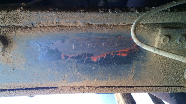 สิบล้อรถน้ำ ISUZU แบบสองเพลา บรรจุน้ำได้ 14,000 ลิตร จดทะเบียนบรรทุกของเหลวเรียบร้อยแล้ว ชอบราคาเท่าไรต่อรองได้ครับ.