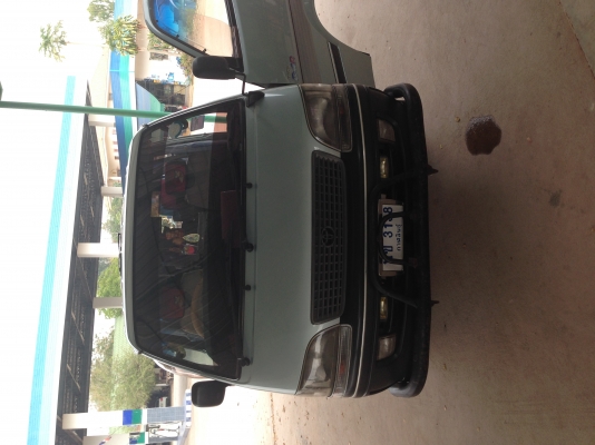 -ขายรถตู้ปี40รถสวยมากๆพร้อมใช้งาน