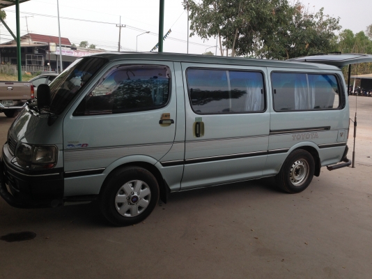 -ขายรถตู้ปี40รถสวยมากๆพร้อมใช้งาน